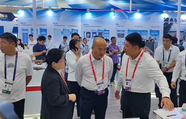 宝泰隆参展第六届中国国际新材料产业博览会